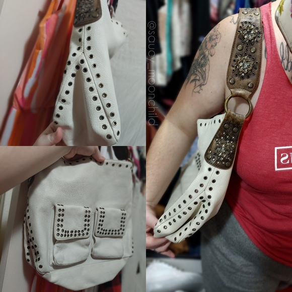 Betsey Johnson ☆ Rare Htf White Studded Leather Hobo Chunky Handbag Shoulder Bag - Picture 2 of 8